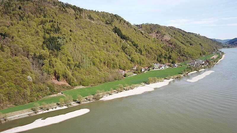 Schiffstourismus: Ab sofort fließt Landstrom am Donaustrom