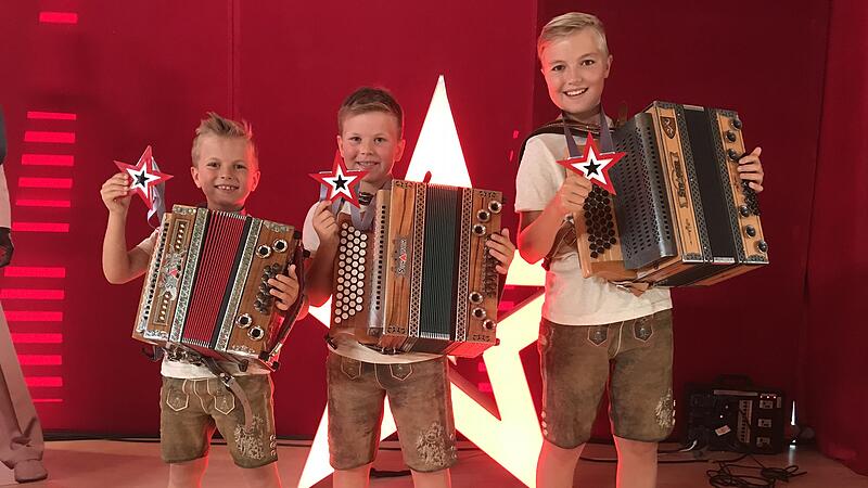 Mühlviertler Brüder-Trio spielte auf der Steirischen bei Bohlens "Supertalent"