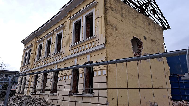 Am Flotzingerplatz verliert Wels drei Häuser mit historischer Bausubstanz