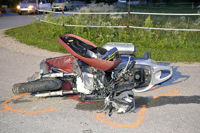 Tödlicher Mopedunfall in Tarsdorf