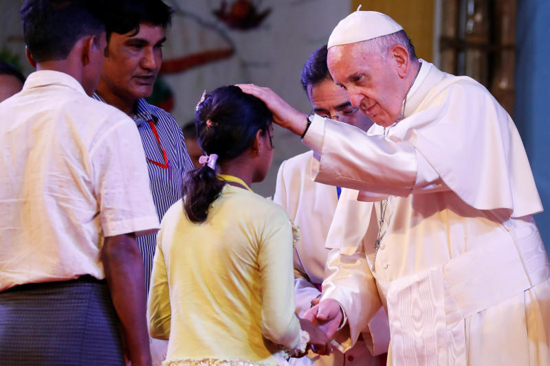 Der Papst in Bangladesch: Treffen mit Flüchtlingen