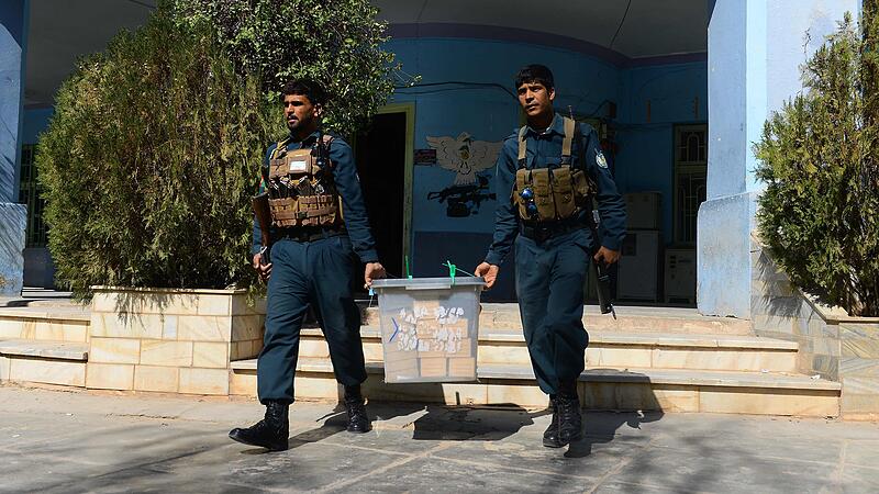 Wählen unter Lebensgefahr in Afghanistan