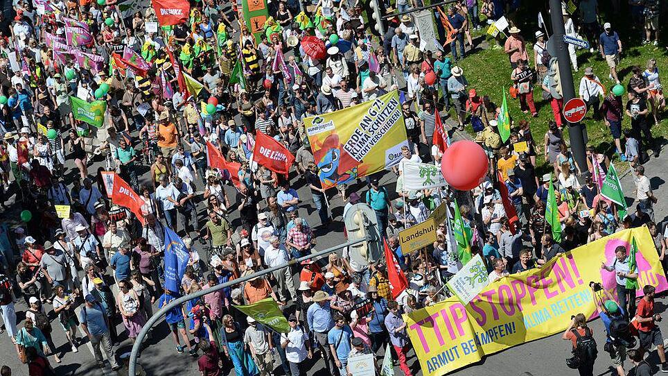 34.000 Demonstranten in München: Protest gegen G7-Gipfel startete friedlich