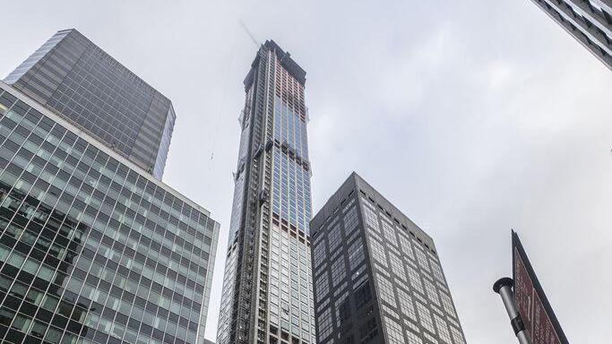 Doka schalt das höchste Wohngebäude in den USA
