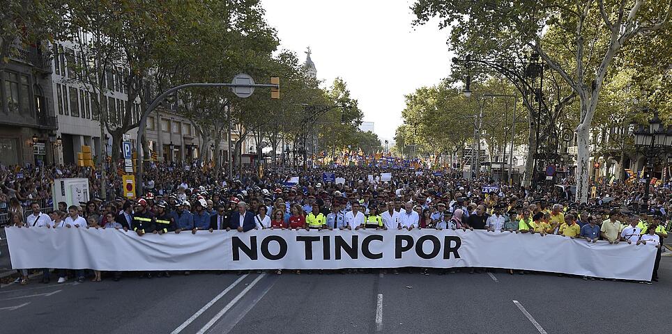 "Keine Angst" - Anti-Terror-Demo in Barcelona