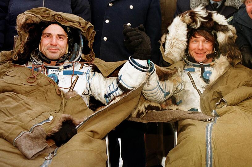Kosmonaut bis Tennis-Legende: Diese Promis treten bei der EU-Wahl an