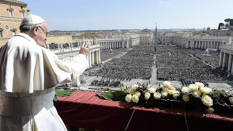 Osterfeierlichkeiten in Rom und auf der ganzen Welt