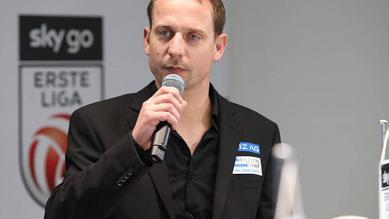 Blau-Weiß-Trainer Thomas Sageder