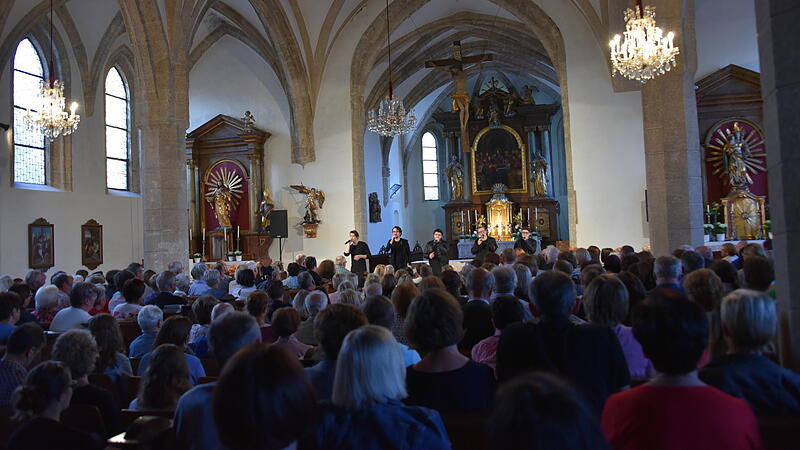Priesterjubiläum: Standing Ovations bei Top-Konzert