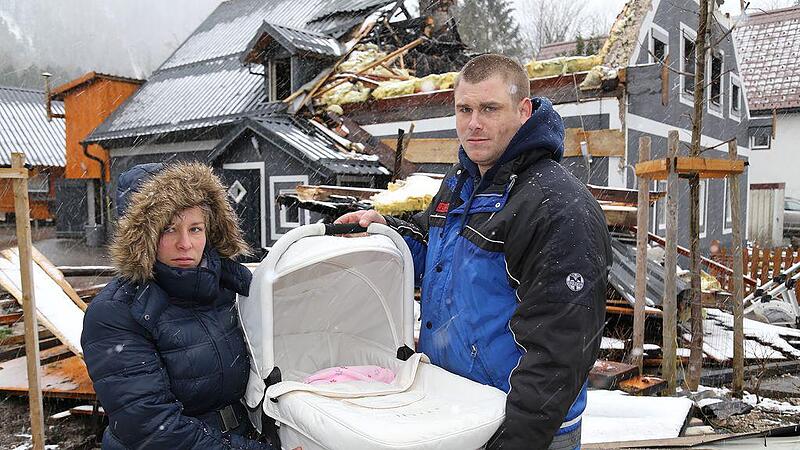 Daniela und Steffen haben alles verloren Welle der Hilfsbereitschaft in Ebensee