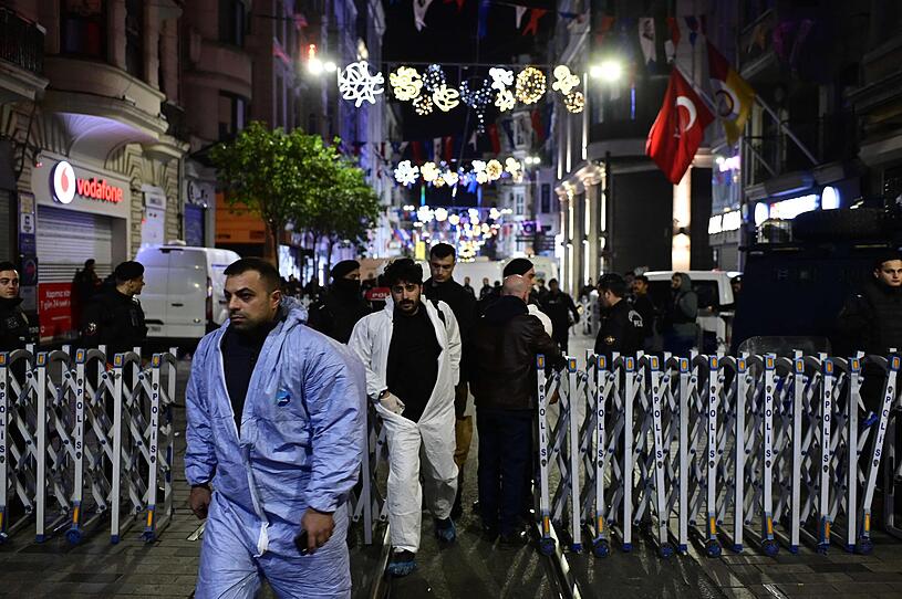 Explosion in Istanbuler Einkaufsstraße Istiklal
