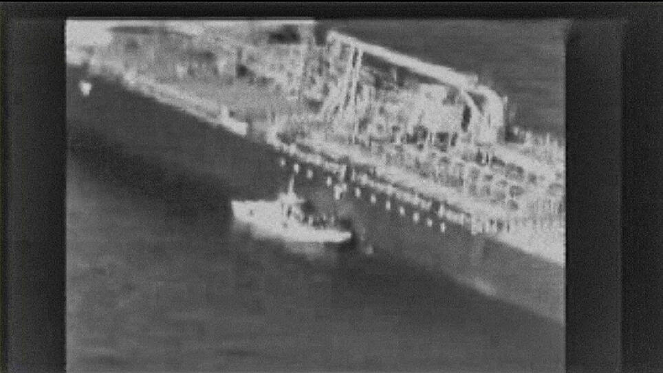 Attacke auf Tanker: USA beschuldigen Iran, Teheran spricht von "Kriegshetze"