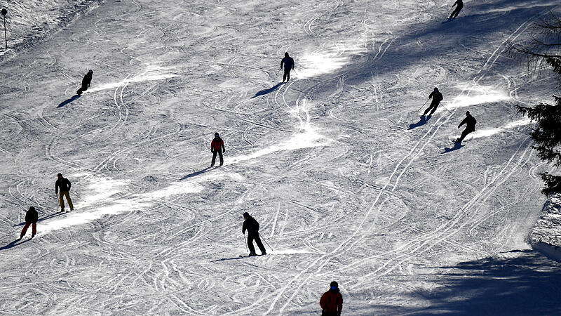Drei Stunden nicht entdeckt: Skifahrer starb bei Unfall