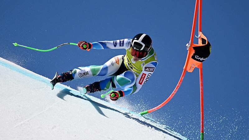 Stuhec wins downhill at the World Cup final, Puchner fifth