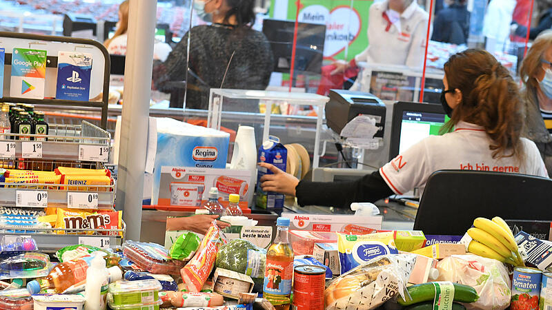 AK holt Corona-Helden vor Vorhang: Supermärkte von Kunden überrannt
