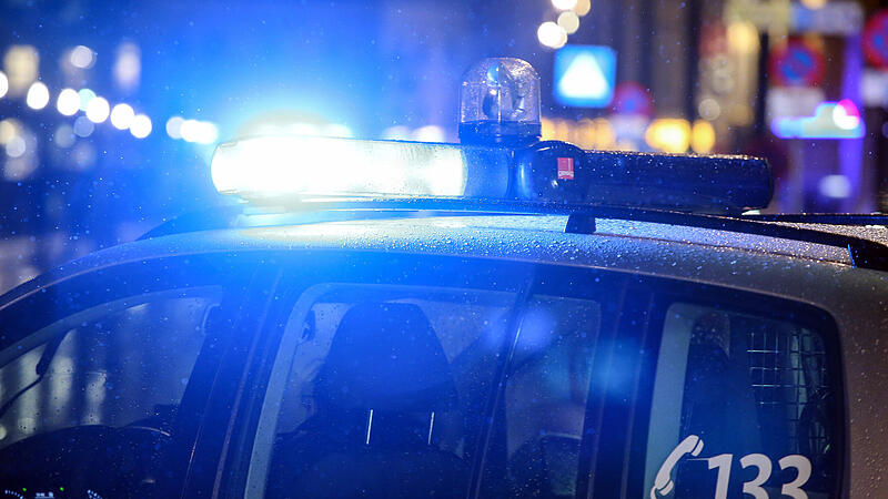 foto: VOLKER WEIHBOLD polizei einsatz exekutive blaulicht