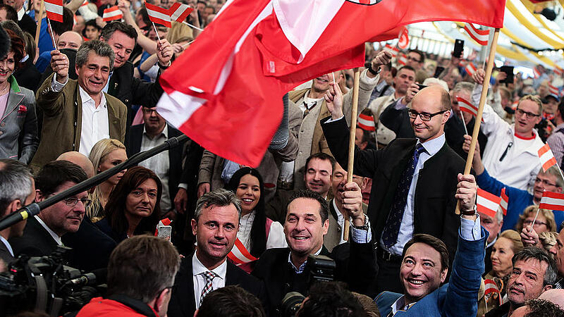 1.Mai Kundgebung der FPÖ in Linz