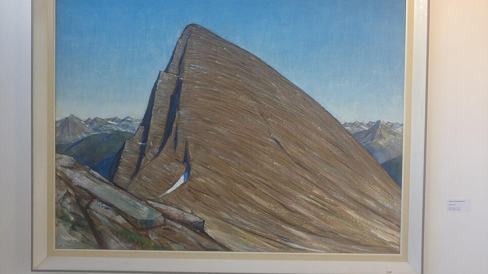 Artemons macht die Berge zum Ausstellungsthema