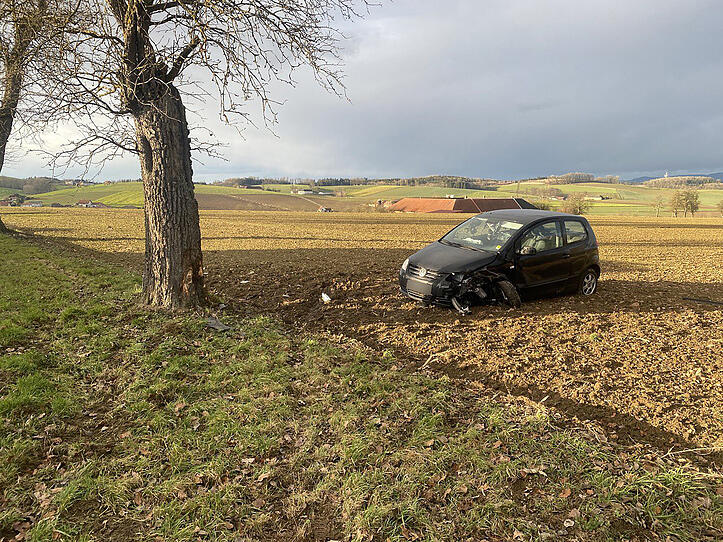 Zwei Verletzte bei Verkehrsunfall in Niederneukirchen