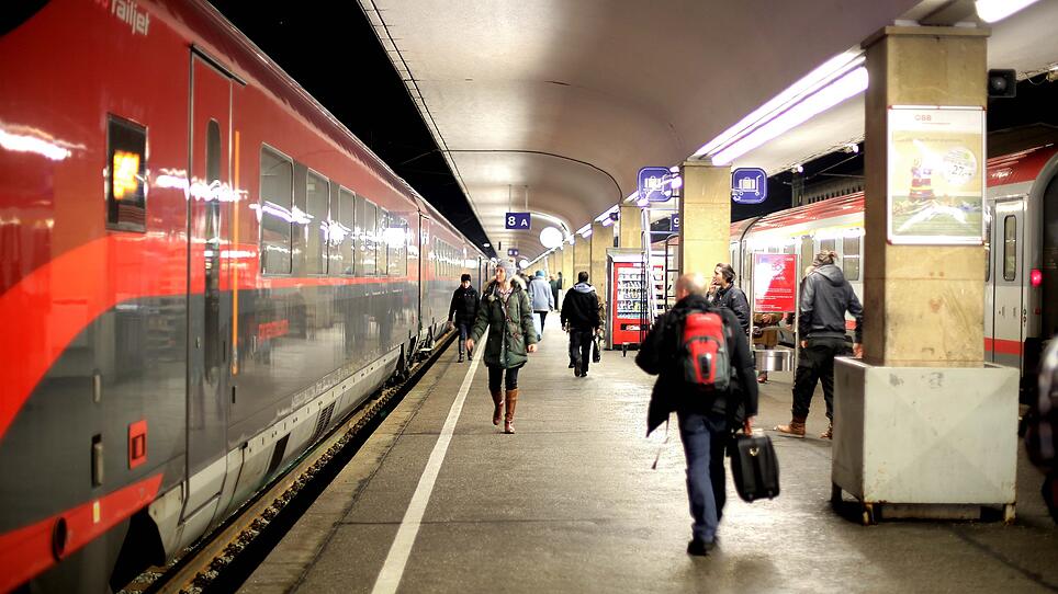 Wiener entdecken Linz als Stadt zum Arbeiten und pendeln mit dem Zug ein