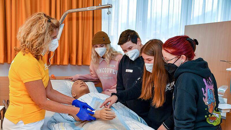 HLW Bad Ischl kooperiert mit Krankenpflegerschule