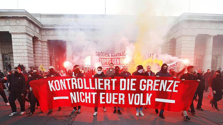 Demonstration gegen Corona-Maßnahmen in Wien