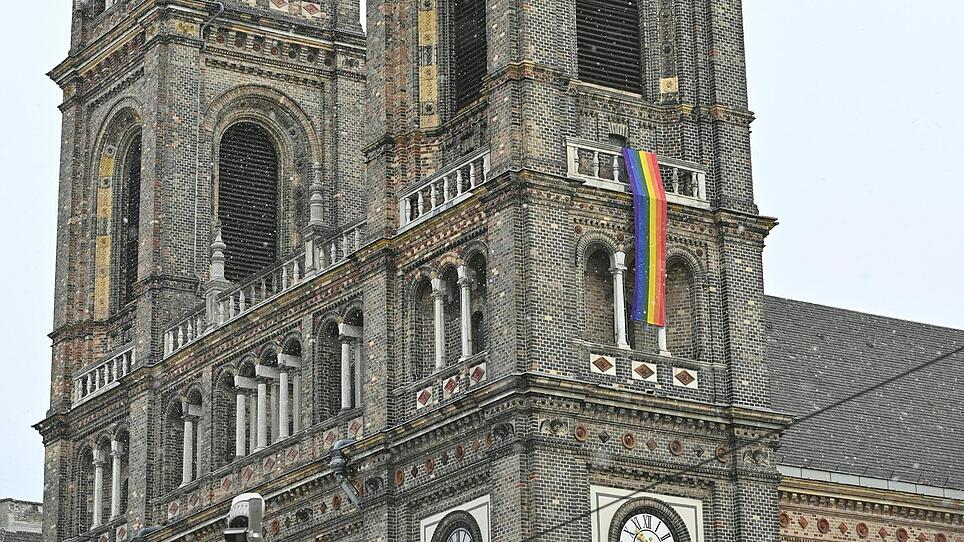 Schönborn kritisiert Nein zu Homosexuellen-Segnung