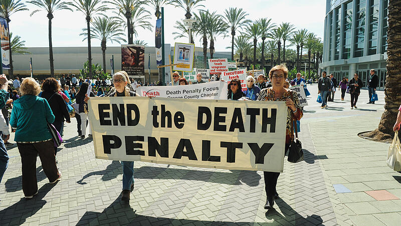 Zahl der Hinrichtungen und Todesurteile sinkt weiter