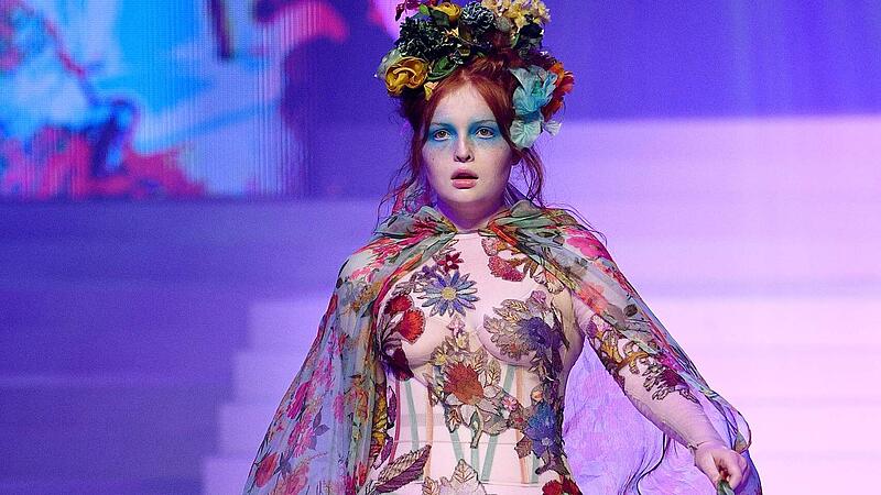 Das "Enfant terrible" der Modewelt feiert seinen 70er