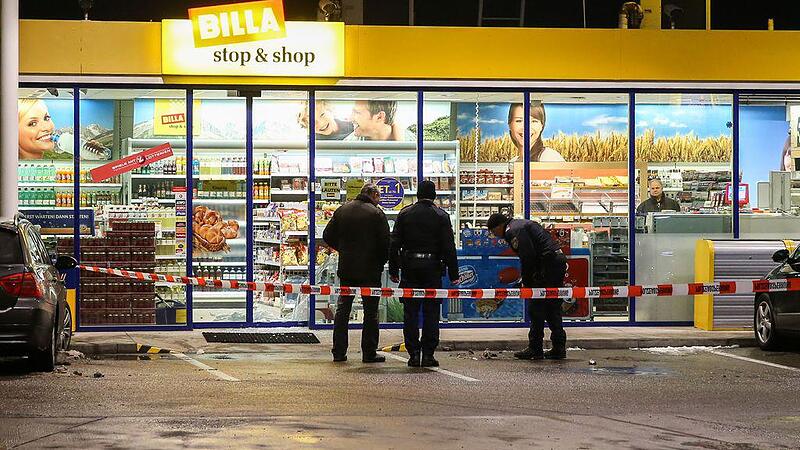 Drei Schüsse bei Überfall auf Tankstelle in Ennsdorf
