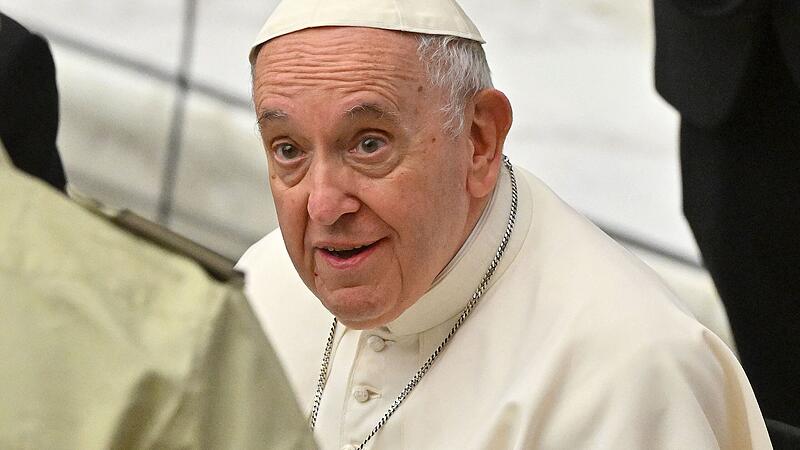 Intestinal surgery under general anesthesia: Pope Francis has to go to the hospital