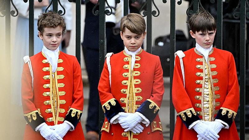 Yawns and grimaces: How Prince Louis stole the show from his grandfather