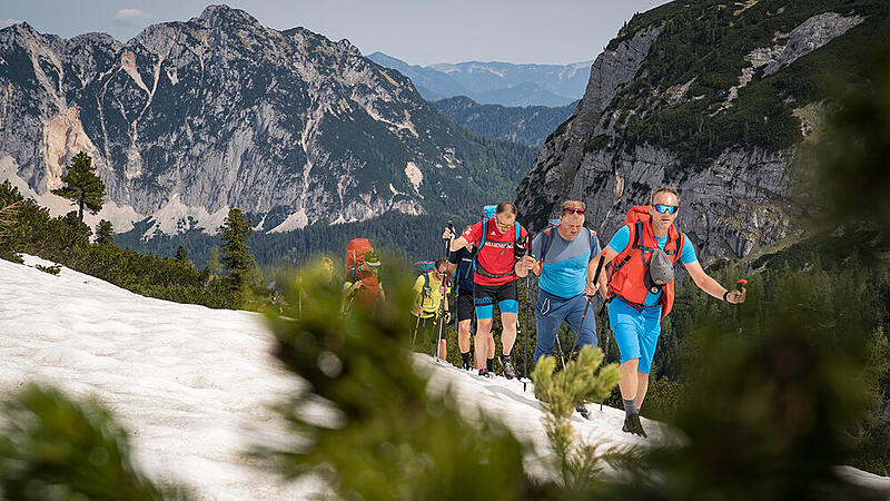 130 Kilometer mit dem Rad, 2900 Höhenmeter zu Fuß: Der Dachstein Rush
