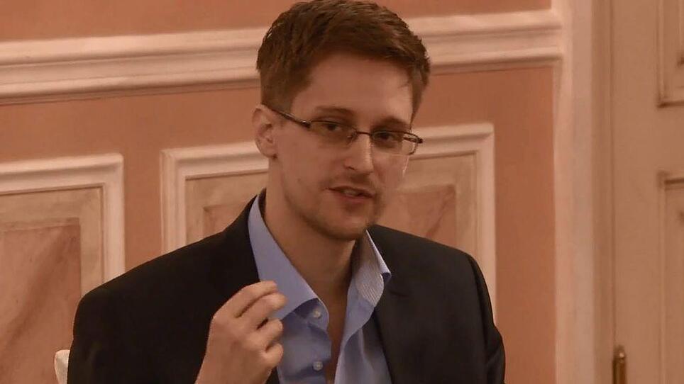 CIA: Edward Snowden für Massaker von Paris mitverantwortlich