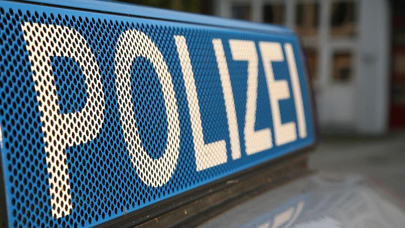 Fatal accident in Koblenz: Pedestrian fell under carnival float
