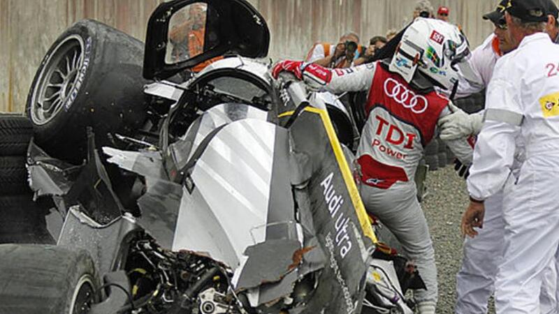 Horror-Crash in Le Mans