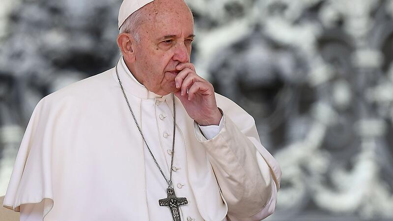 Papst Franziskus verpflichtet Geistliche zum Melden von sexuellem Missbrauch