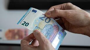 GERMANY-EU-POLITICS-ECONOMY-FINANCE-MONEY-EURO-ANNIVERSARY-FEATU