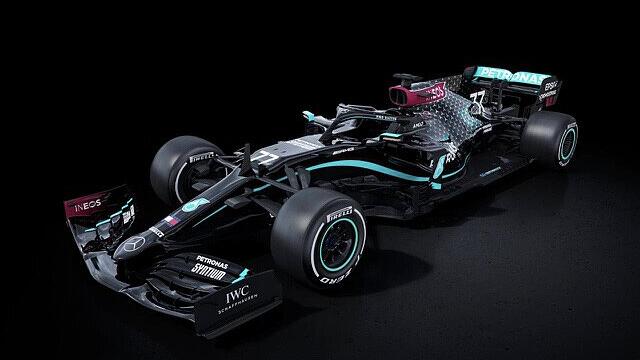 Formel 1: Mercedes bekennt Farbe
