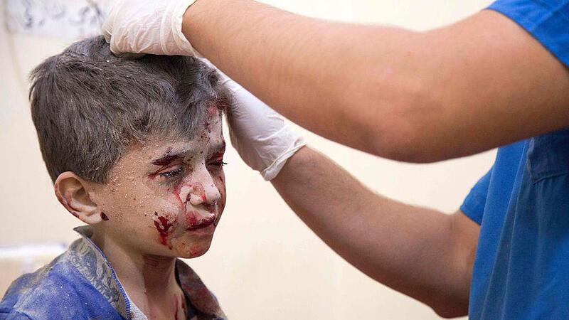 Aleppo: 100.000 Kinder im Bombenhagel eingeschlossen