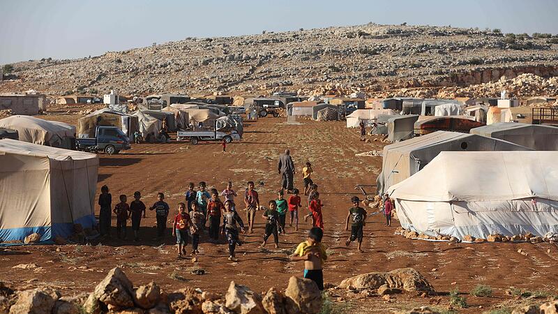 Million Kinder leben in Bürgerkriegsregion Idlib
