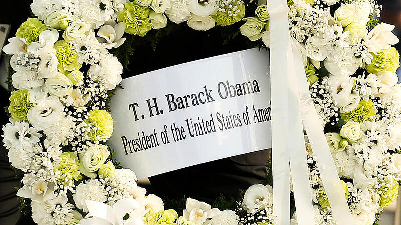 Obama besucht Memorial Park in Hiroshima