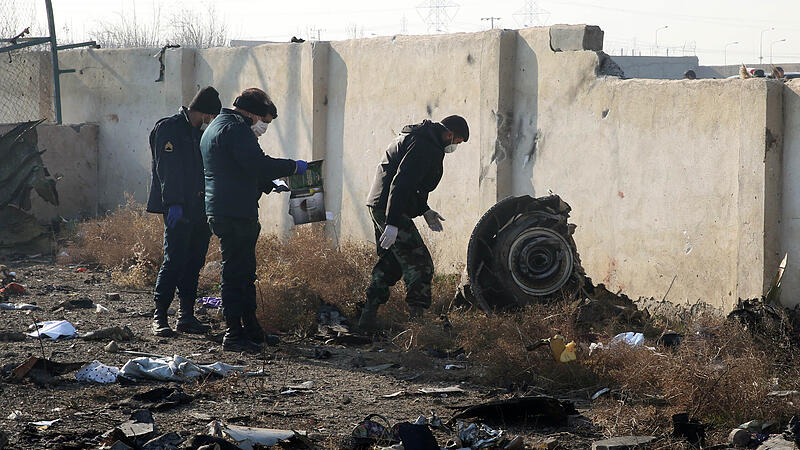 173 Tote nach Flugzeugabsturz im Iran
