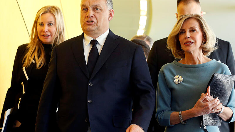 Kurz vor der EU-Wahl: Die EVP legt Mitgliedschaft von Orbán-Partei auf Eis