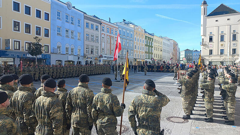 Mission abroad: Soldiers adopted on Ried’s main square