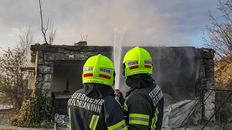 Lagerhalle in St. Florian am Inn brannte ab