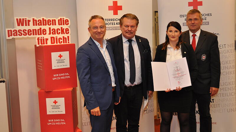 20 Jahre Rotes Kreuz: Bezirksstelle Braunau feierte
