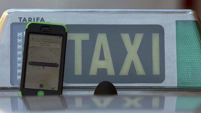 Der Taxi-Dienst UBER ruft immer wieder Proteste hervor
