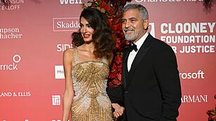 George Clooney rief und Hollywoods Superstars kamen
