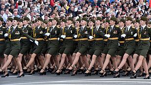 Sieg über Hitler: Riesige Militärparade zum Jahrestag in Minsk